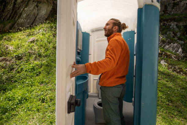 Porta potty delivery and setup in Atlantic Beach, NC